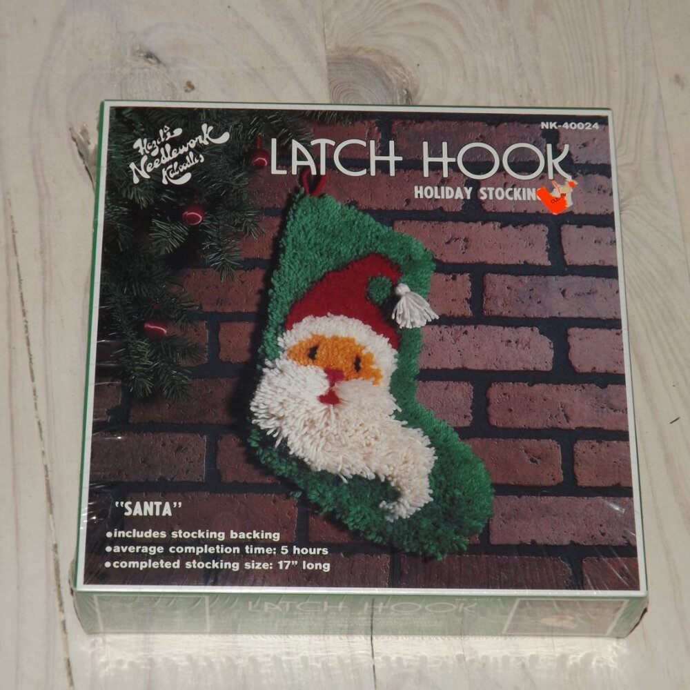 VTG New Sealed Hazels Needlework Kaboodles Santa Stocking Latch Hook Kit NOS